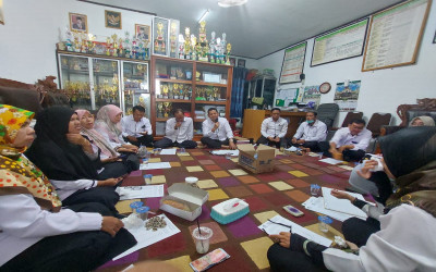 MTs ANNUR GELAR RAPAT PERSIAPAN HUT RI KE-78